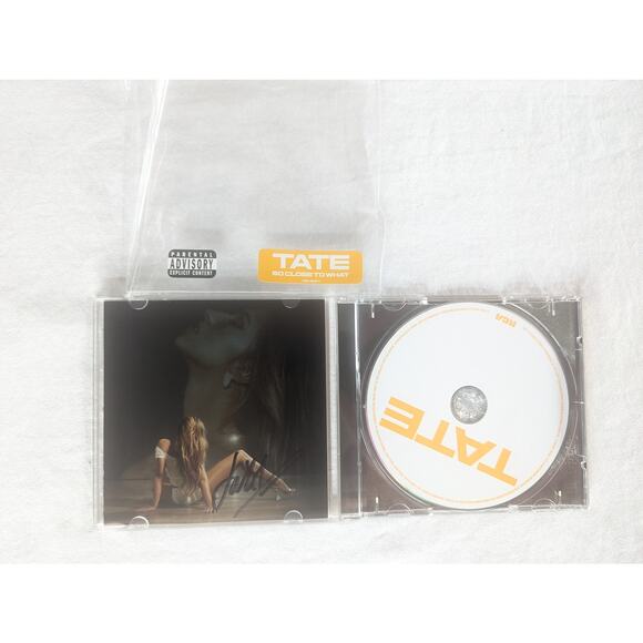 Tate McRae So Close To What Signed CD Insert - Picture 2 of 4